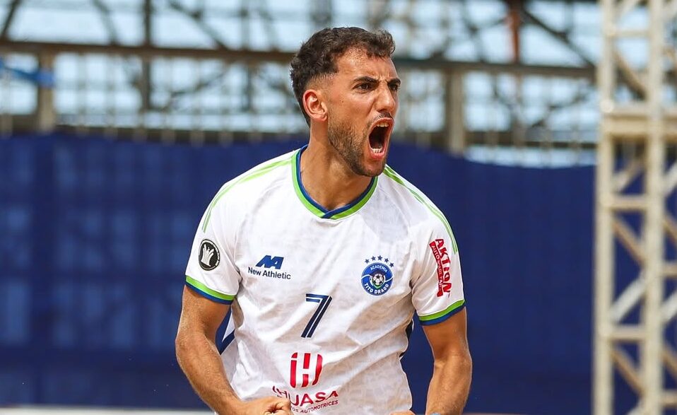Academia Tito Drago debutó con goleada en la Copa Libertadres de Fútbol Playa