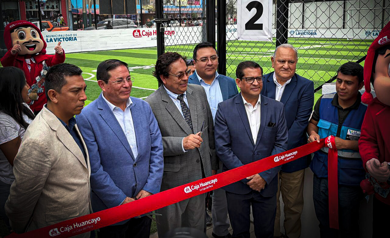 Fundación Caja Huancayo inauguró renovado complejo deportivo en La Victoria